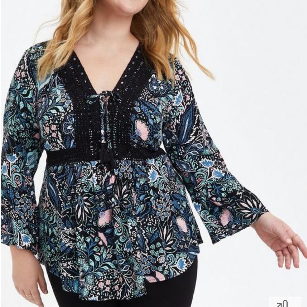 Torrid Size 2 - Crinkle Gauze Babydoll Top